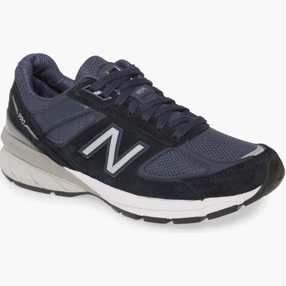 New Balance 990v5 Sneaker